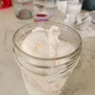 Seasonal house made ice cream (strawberry+peach in September)