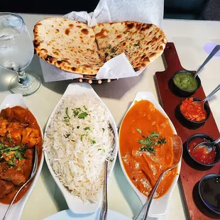 Love their extra chutney sides