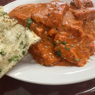 Butter chicken Garlic Naan