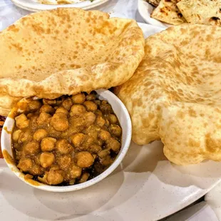 Chloe Bhatura