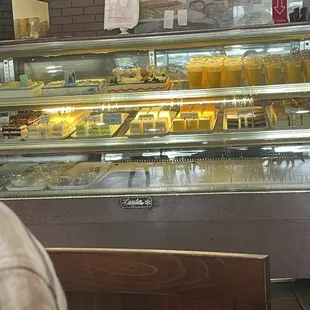Pastry Cakes L1 Mango Lassi