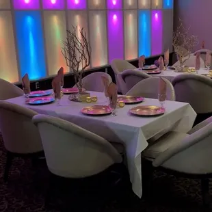 sushi and sashimi, interior