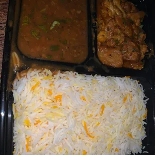 Lunch Box Vegetarian 12pm - 4pm (Aloo Gobi and Daal Makhani Tray)