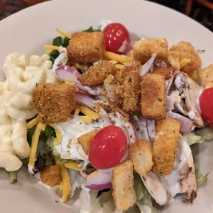 Salad made from salad bar