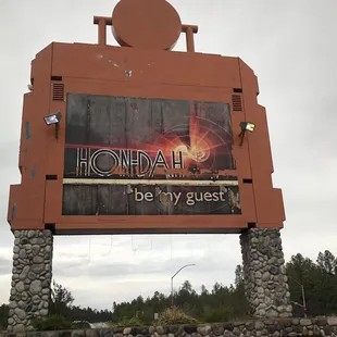 Hon Dah Casino sign