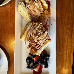 Monte Cristo Sandwich