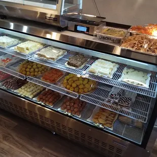 donuts, interior