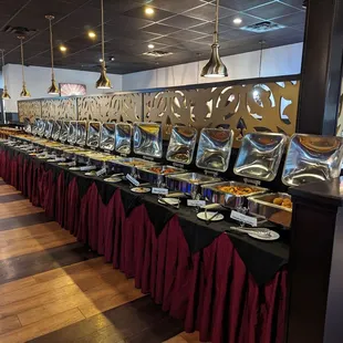 Buffet. Hella choices