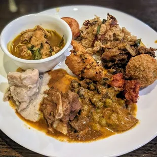 Round 1! I tried to get small portions because there was so much variety.