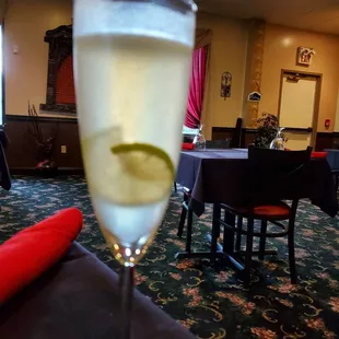 French 75, fancy cocktail and flavorful