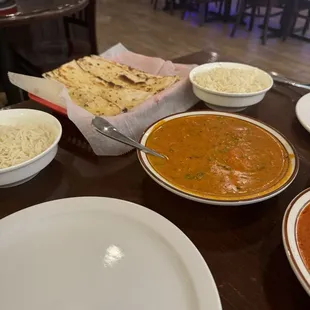 Mango Chicken, Garlic Naan