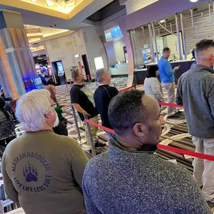 27 people waiting in line and two cashiers working obviously customer service focus is lacking you can win money just can&apos;t redeem it.