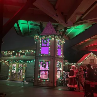 Santa&apos;s village