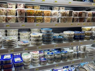 Tradishn Market & Cafe