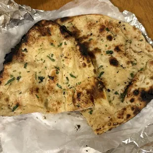 Fresh garlic naan