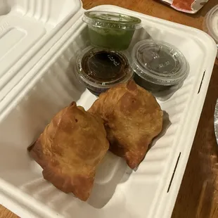 Vegetable samosa