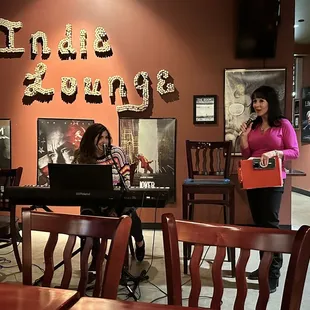 Indie Lounge