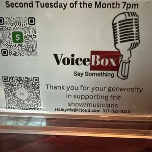 Indie Lounge and it is the monthly session of Voice Box!