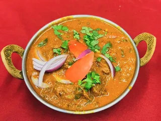 Mount Everest Restaurant & Bar