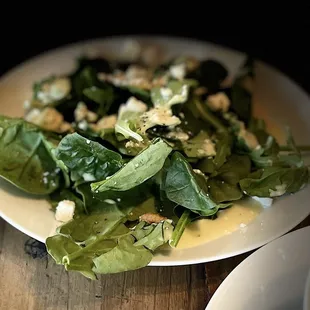 Most the fixings of the salad was at the bottom, some greens were sitting in the dressing and got mushy