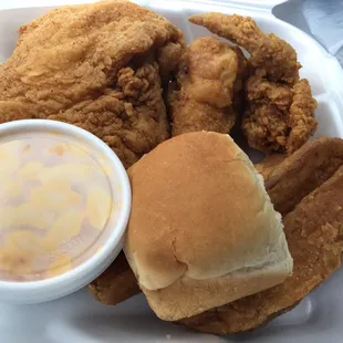 Dinner box for ~$7.50... ooooooo yum!!! Oh beware the goodness.