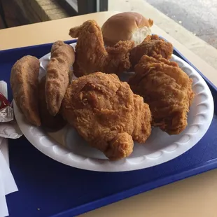 4 piece, wedges &amp; roll.