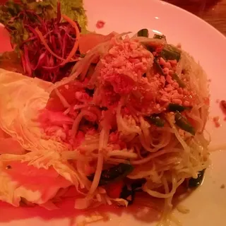 Smashing Green Papaya Salad