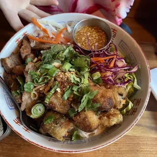 Vietnamese Vermicelli Noodle Bowl