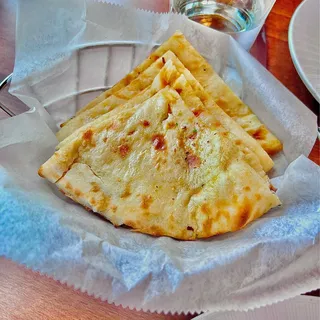 Cheese Naan