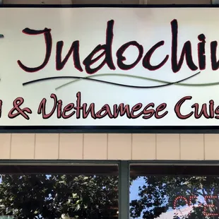 The outside of Indochine!!!