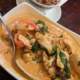 Panang chicken (spicy) and brown rice. I hear from my partner it was delicious.