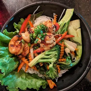 #52, stir fry with shrimp, vermicelli, and basil sauce