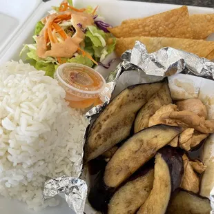 Stir Fry Eggplants and Soy Sauce with chicken