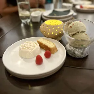 Pan ice cream &amp; lychee kulfi