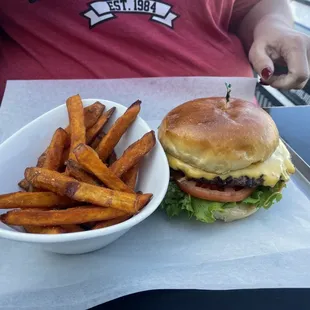 Cheeseburger and sweet potato fries