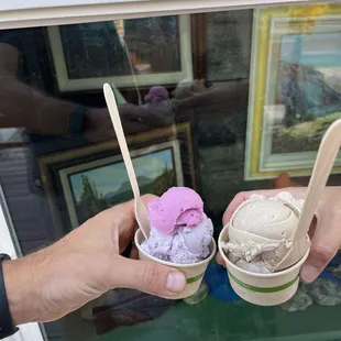 Honey lavender with a bonus taster of blueberry beret. Root beer.