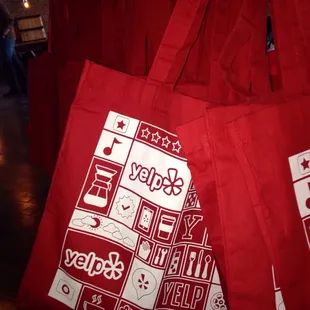 Totes adorbs! @yelpindy @jobrenneman @bakilley