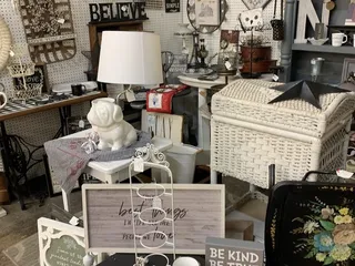 Traderbaker Flea Market