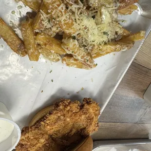 Chicken sandwich with garlic Parmesan fries