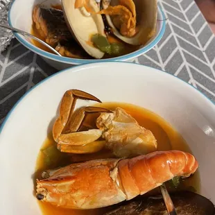 Marisco soup packed full of gigantic seafood