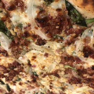 Spinach, Bacon and Onion Garlic Pizza