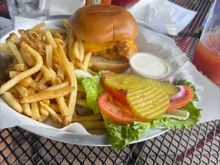 Mikey's Chicken & Tavern