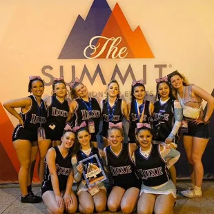 D2 Summit 2024 Go Luxe!! You made it to the Finals!!