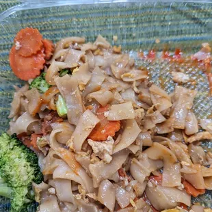 Craving pad see ew