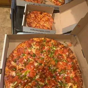 Create Craft Your Own Pie with 2 Toppings Craft Your Own Pie with Cheese Pizza Pete