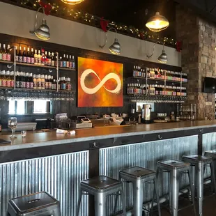 Bar in Tasting Lounge