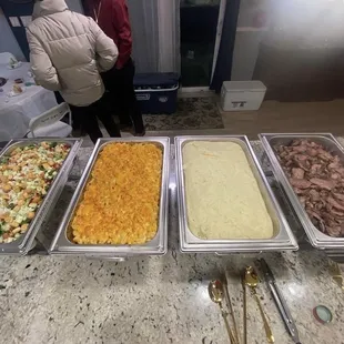 Salda, FIRE MAC AND CHEESE!! Mashed potatoes! And Steak !!