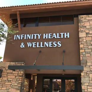 infinityhealthaz.com