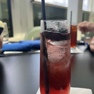 Blackberry Spritzer Mocktail.