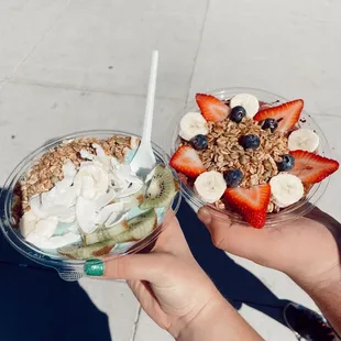 Ocean Breeze Bowl &amp; PB&amp;J Coco Bowl